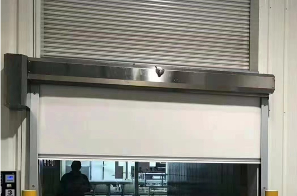如何提升硬质快速门的保温性